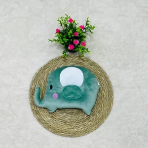 ابيض في مينت