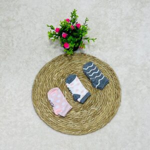 رصاصي وبصلي وابيض