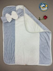 رمادي ف ابيض